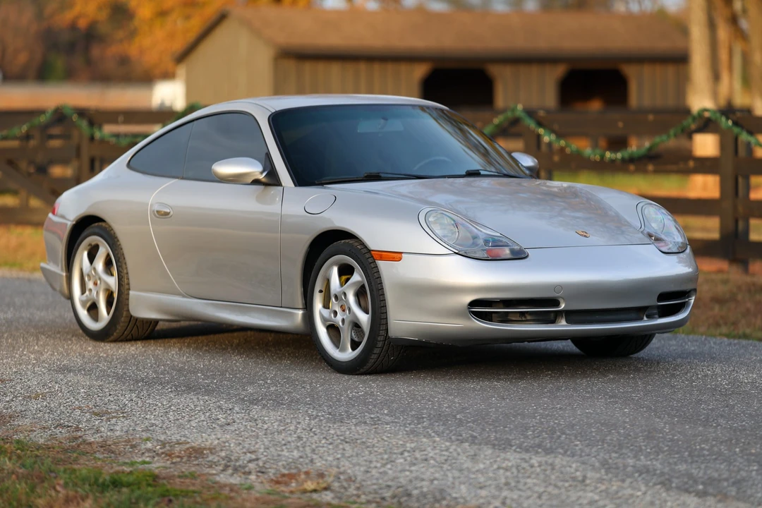 1999 Porsche 996 Carrera - Image 13 of 31