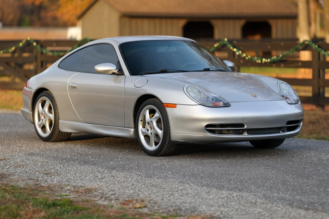 1999 Porsche 996 Carrera - Image 14 of 31