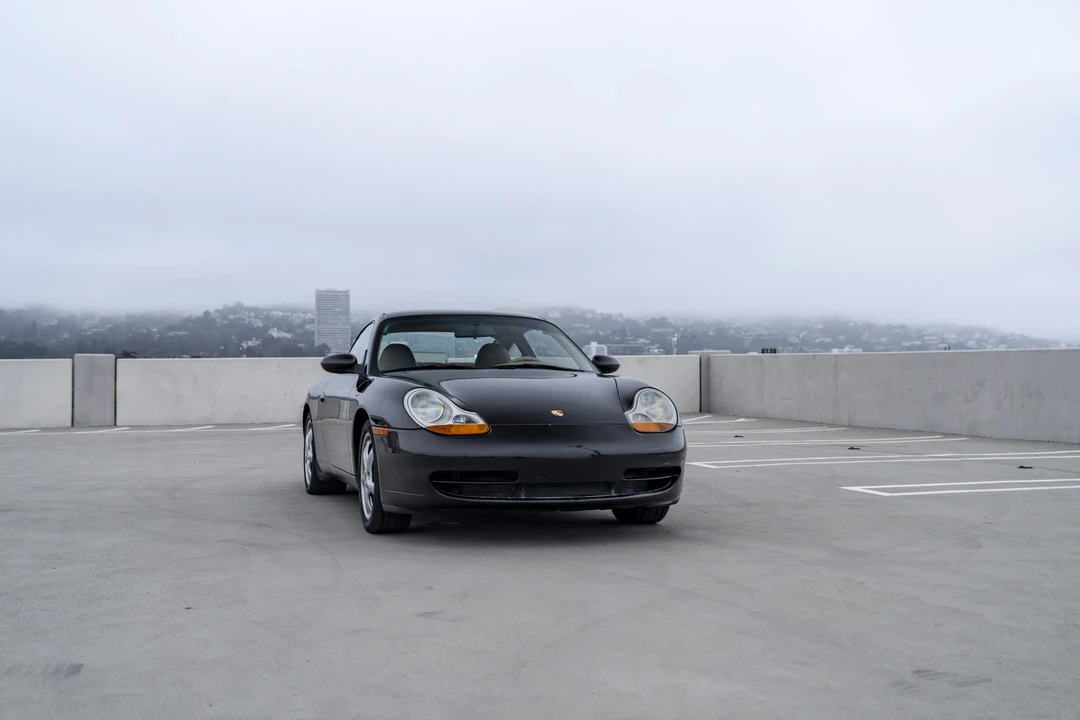 1999 Porsche 996 Carrera - Image 8 of 31