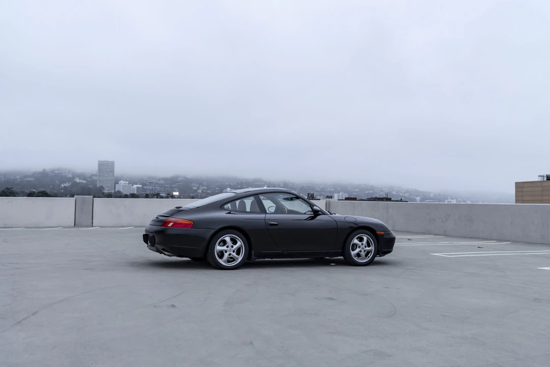 1999 Porsche 996 Carrera - Image 21 of 31