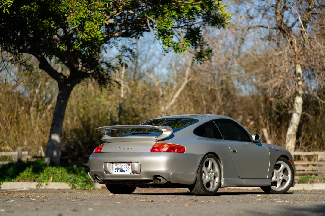 1999 Porsche 996 Carrera - Image 8 of 31