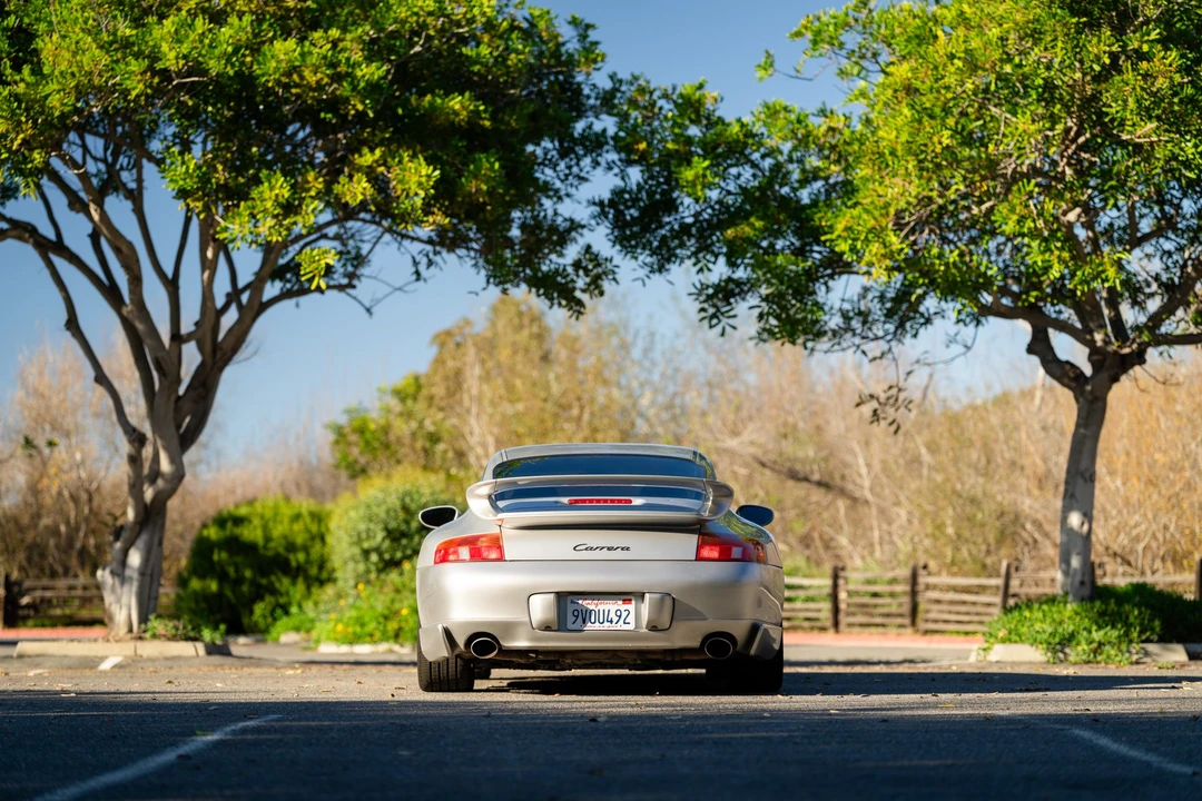 1999 Porsche 996 Carrera - Image 9 of 31