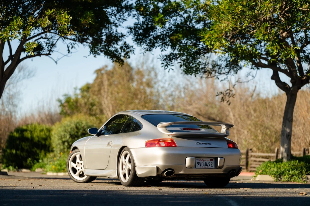 1999 Porsche 996 Carrera - Image 10 of 31