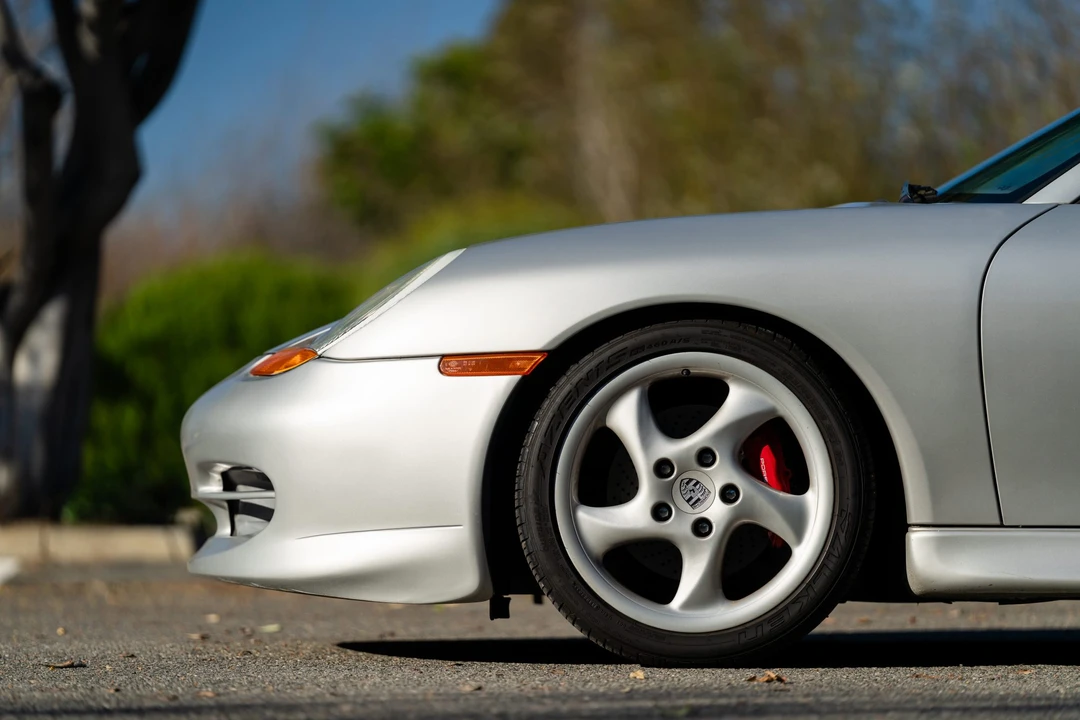 1999 Porsche 996 Carrera - Image 24 of 31