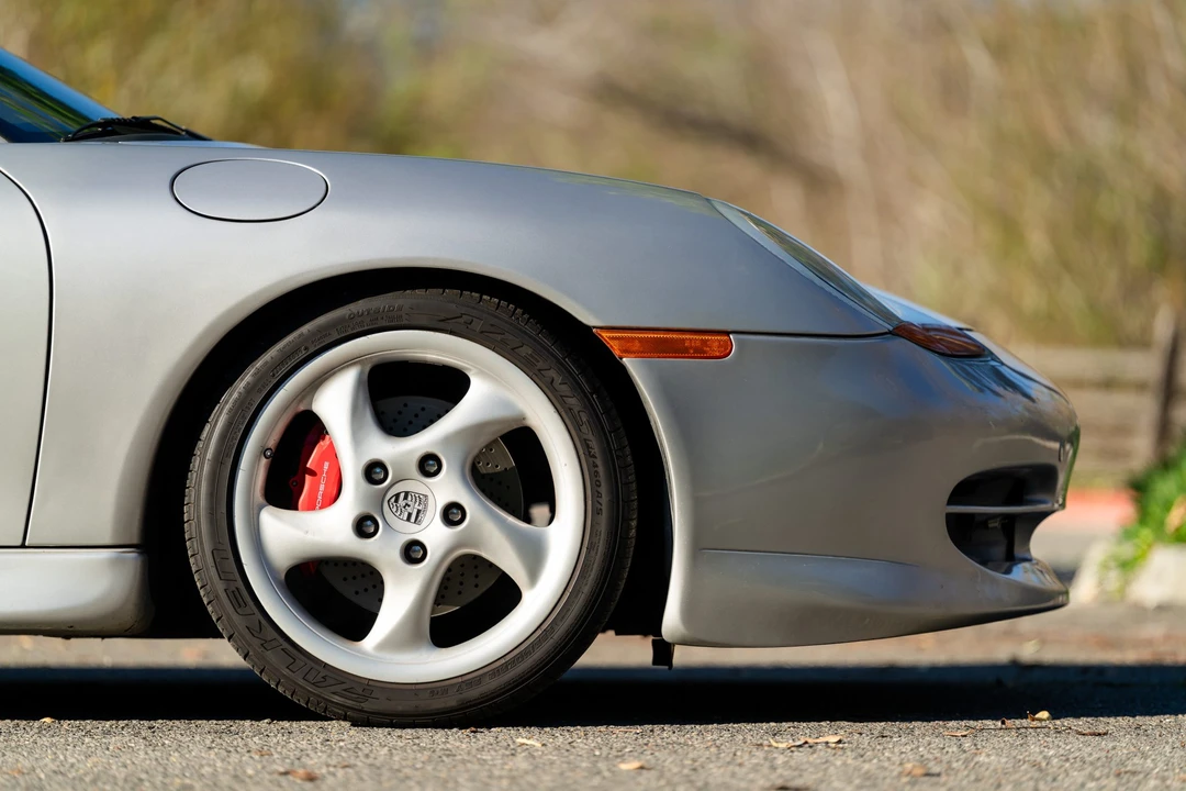 1999 Porsche 996 Carrera - Image 15 of 31