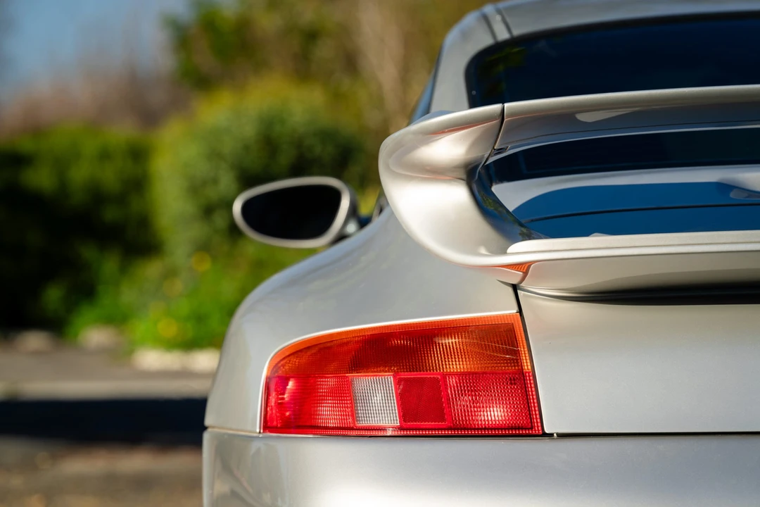 1999 Porsche 996 Carrera - Image 30 of 31