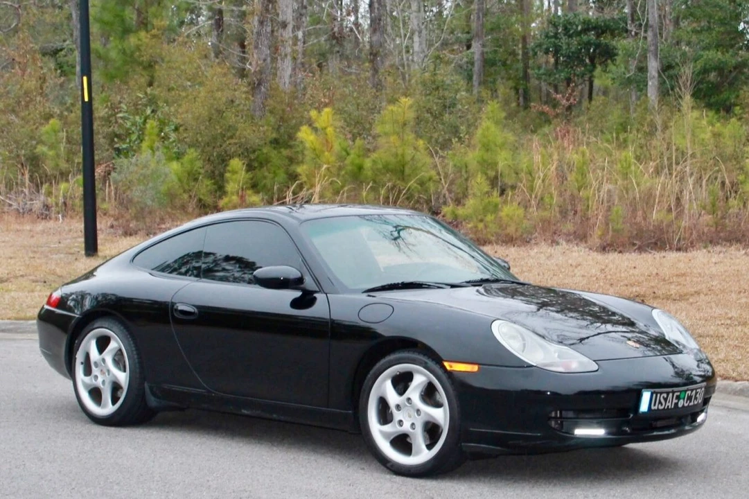 1999 Porsche 996 Carrera - Image 11 of 31