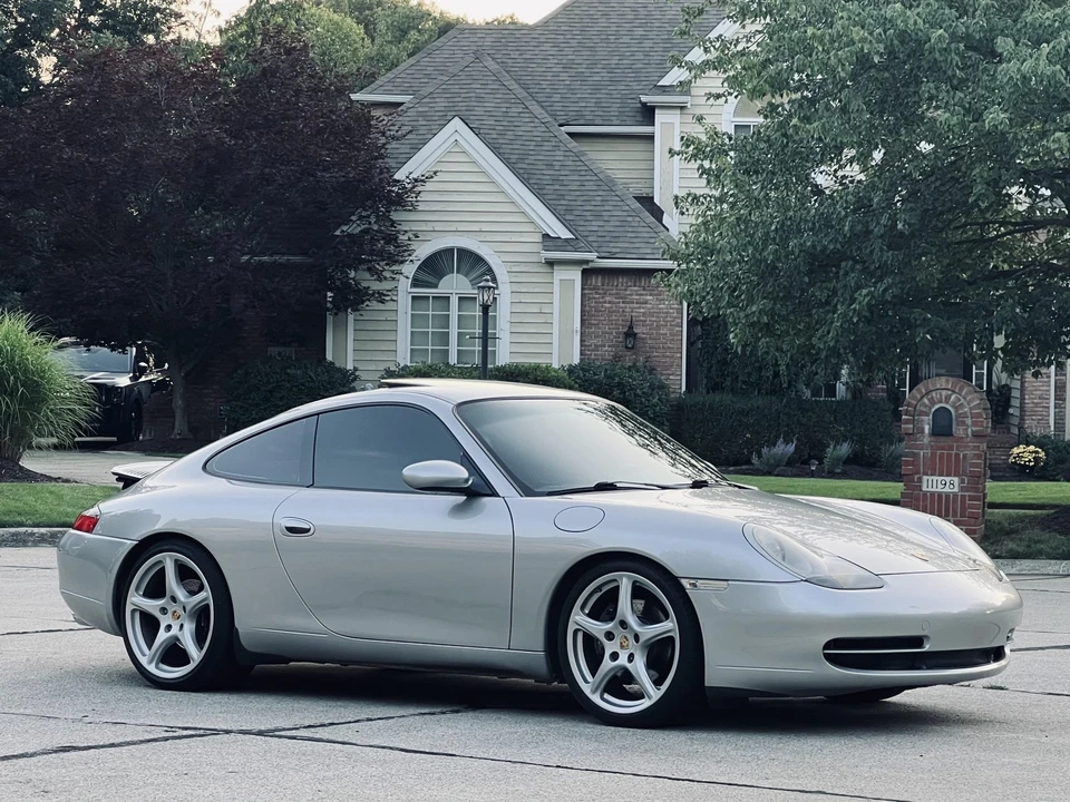 1999 Porsche 996 Carrera - Image 26 of 31