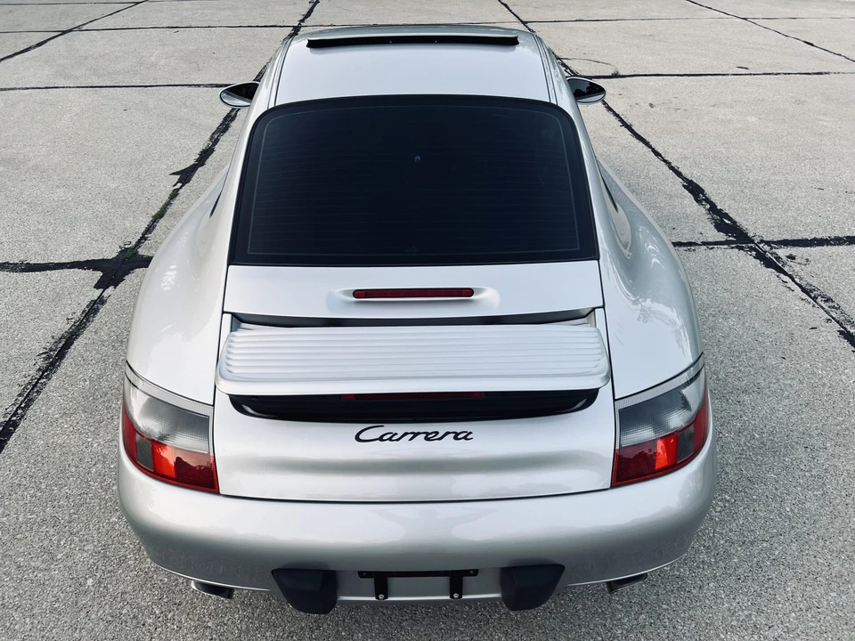 1999 Porsche 996 Carrera - Image 17 of 31