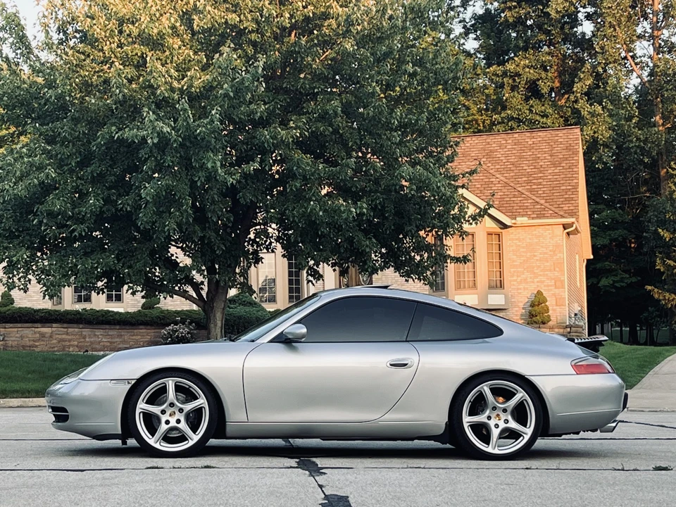 1999 Porsche 996 Carrera - Image 8 of 31
