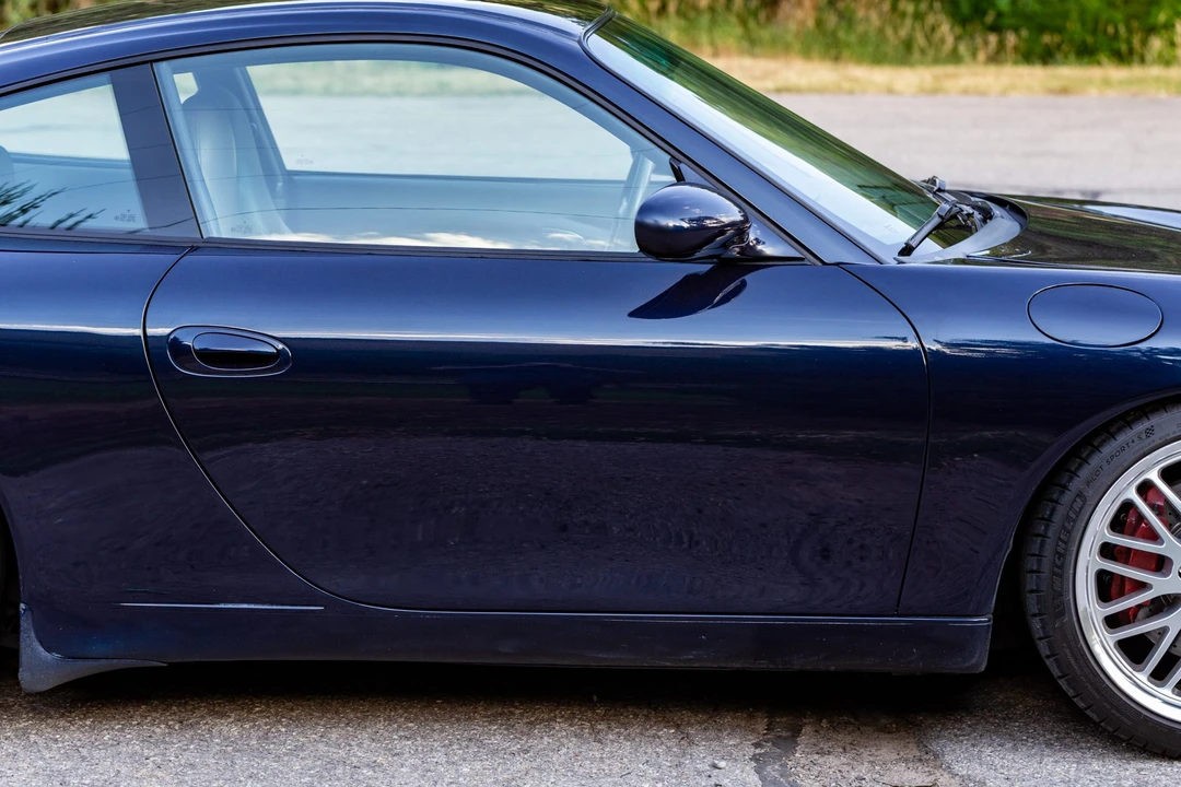 1999 Porsche 996 Carrera - Image 28 of 31