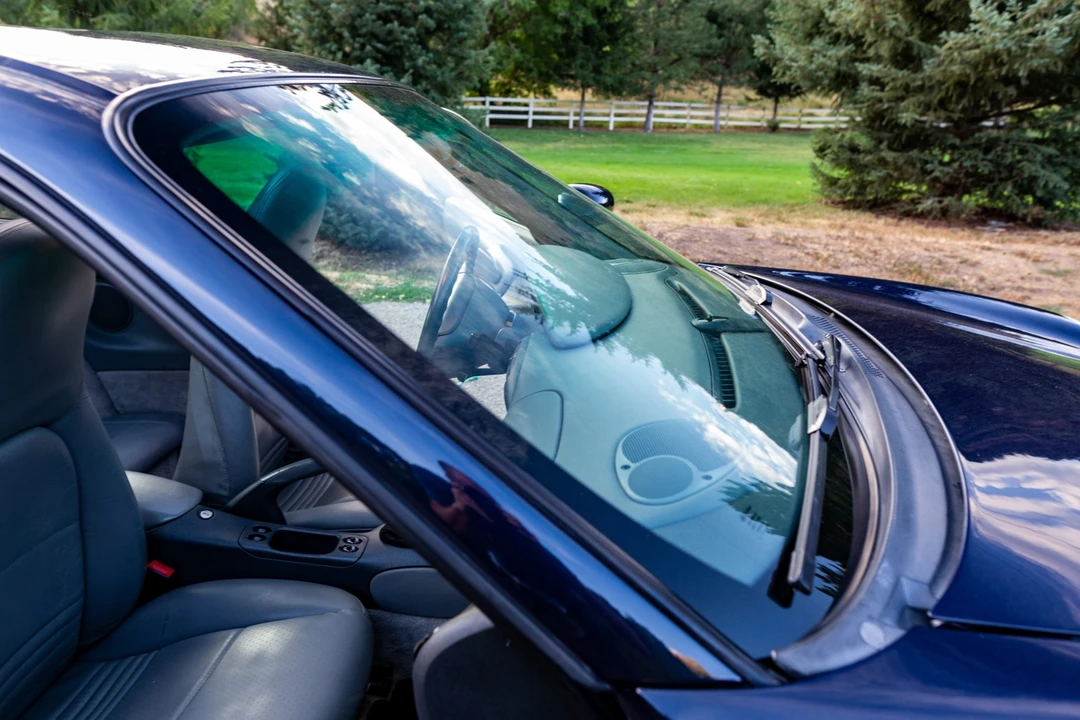 1999 Porsche 996 Carrera - Image 31 of 31
