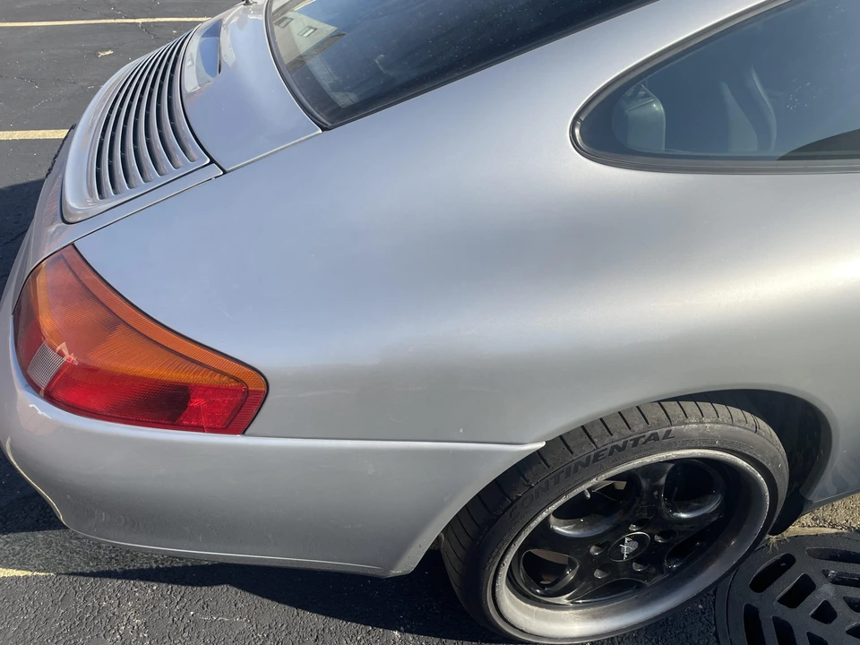1999 Porsche 996 Carrera - Image 21 of 31