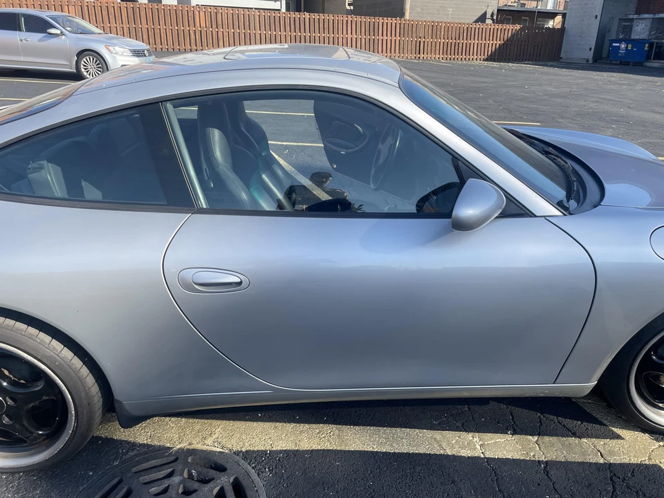 1999 Porsche 996 Carrera - Image 22 of 31