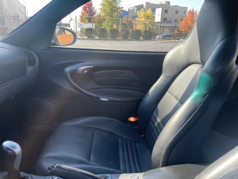 1999 Porsche 996 Carrera - Image 30 of 31