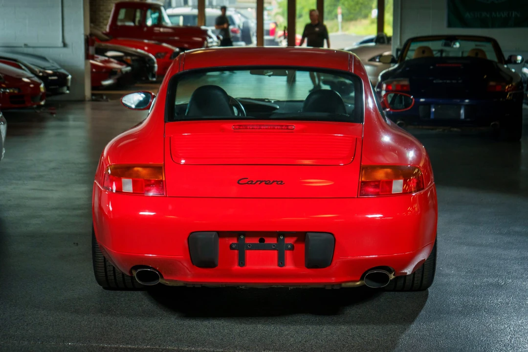 1999 Porsche 996 Carrera - Image 25 of 31