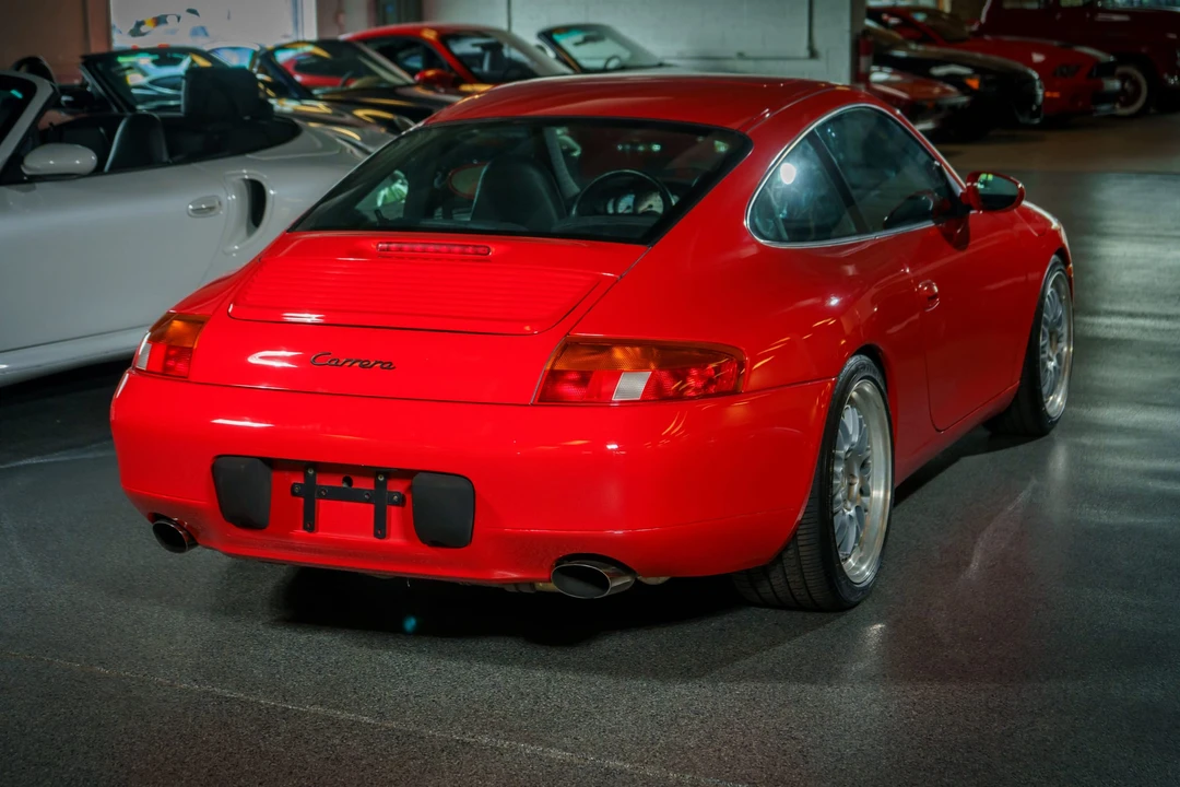 1999 Porsche 996 Carrera - Image 26 of 31