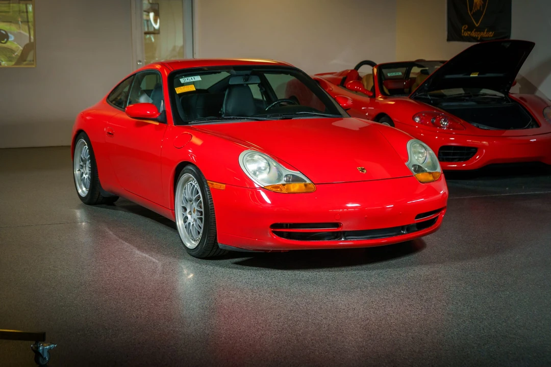 1999 Porsche 996 Carrera - Image 18 of 31