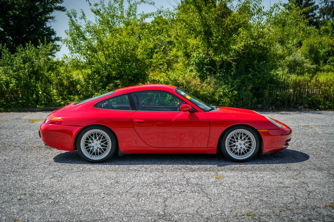 1999 Porsche 996 Carrera - Image 16 of 31
