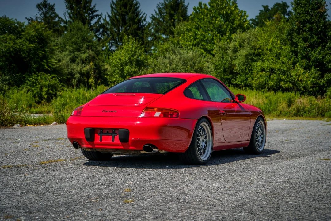 1999 Porsche 996 Carrera - Image 13 of 31