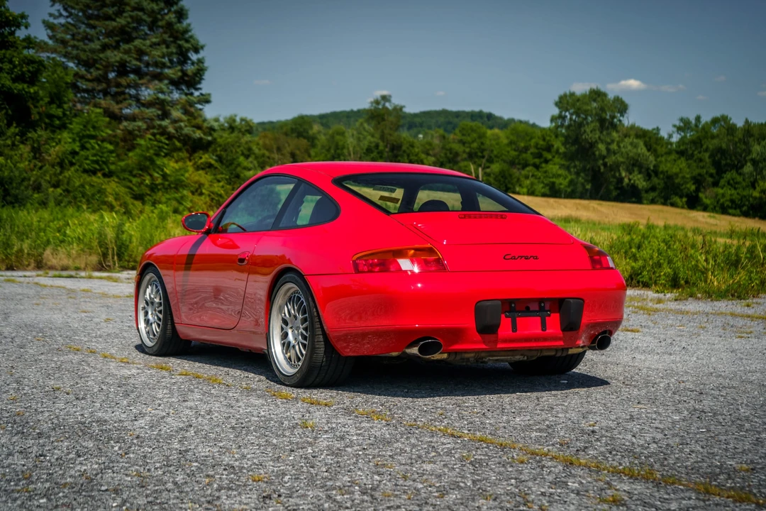 1999 Porsche 996 Carrera - Image 10 of 31