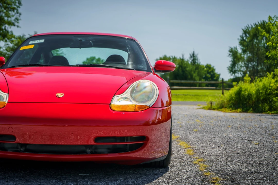 1999 Porsche 996 Carrera - Image 30 of 31