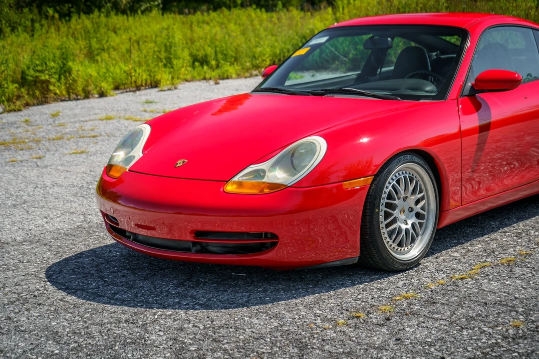 1999 Porsche 996 Carrera - Image 28 of 31