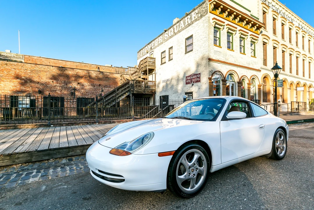 1999 Porsche 996 Carrera - Image 3 of 31