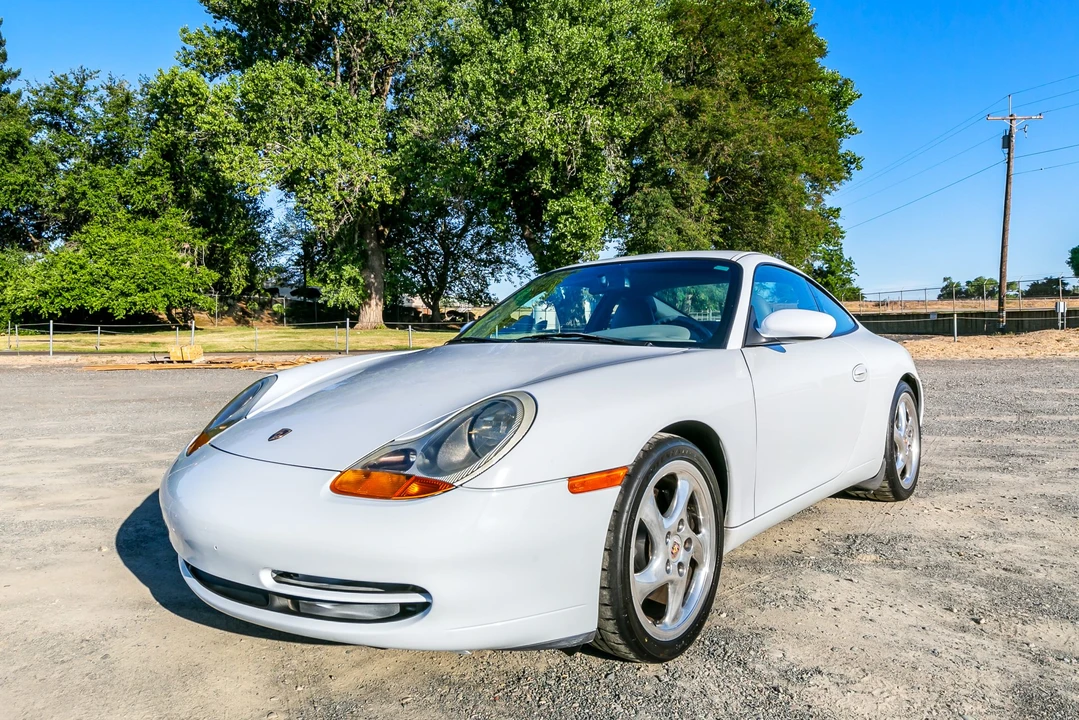 1999 Porsche 996 Carrera - Image 4 of 31