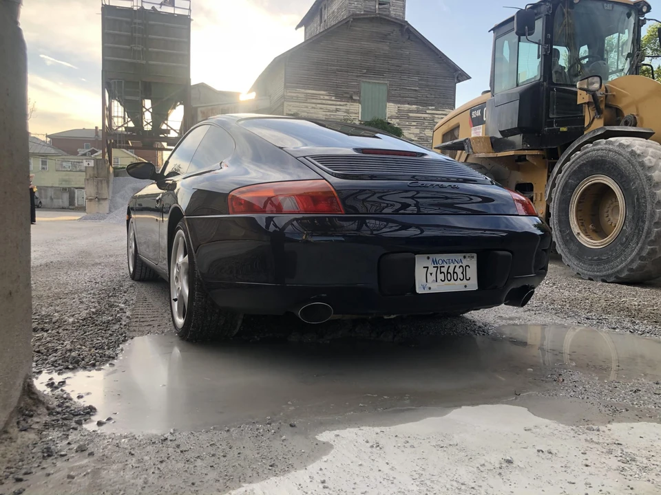 1999 Porsche 996 Carrera - Image 22 of 31