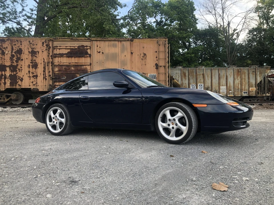 1999 Porsche 996 Carrera - Image 27 of 31