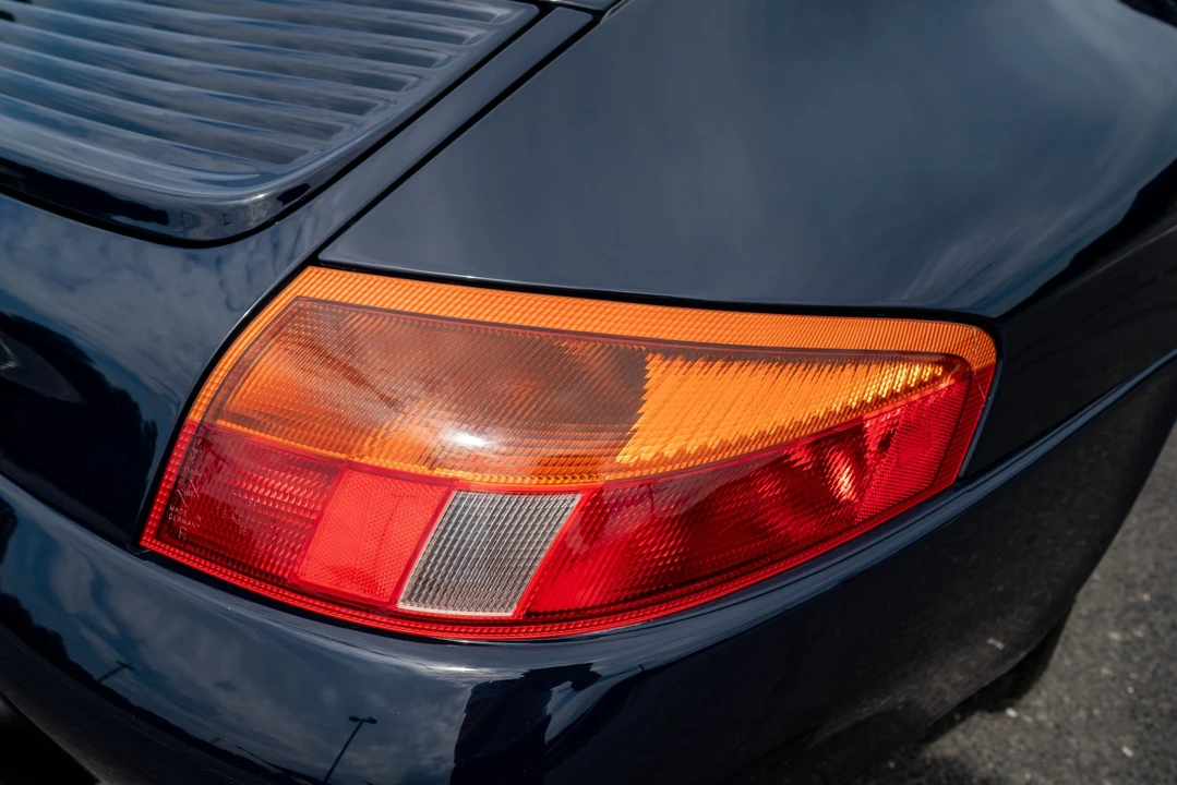 1999 Porsche 996 Carrera - Image 20 of 31