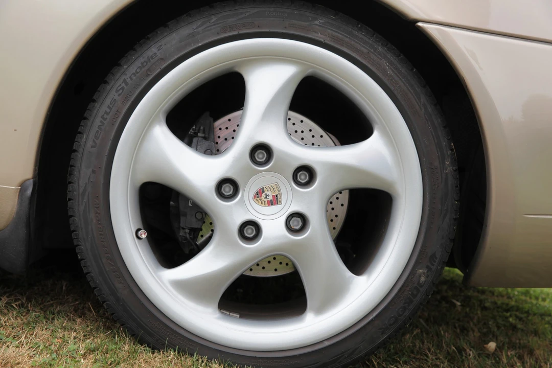 1999 Porsche 996 Carrera - Image 30 of 31