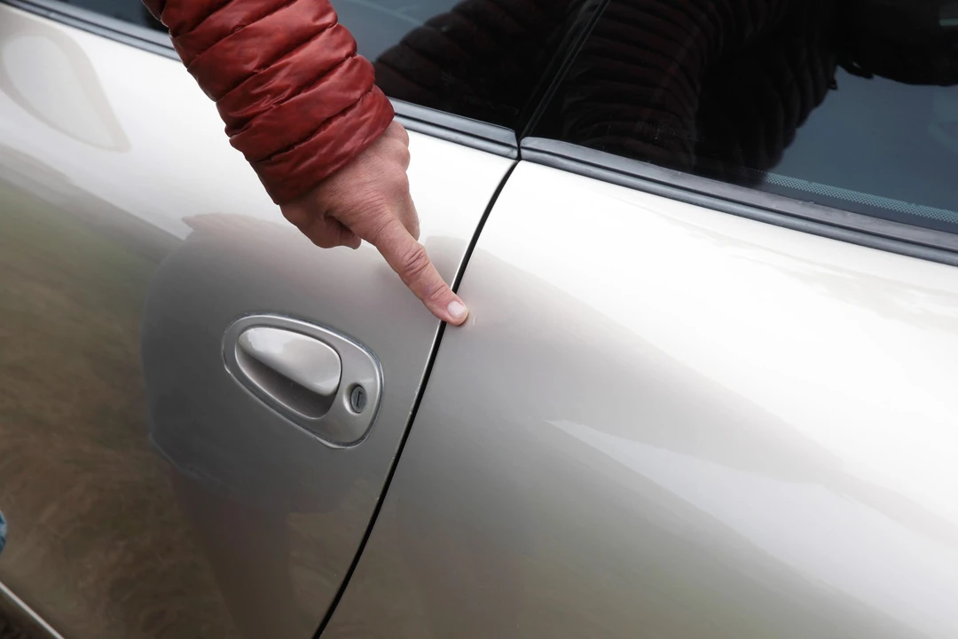 1999 Porsche 996 Carrera - Image 19 of 31
