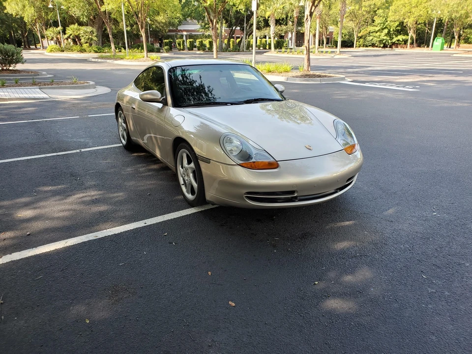 1999 Porsche 996 Carrera - Image 10 of 31