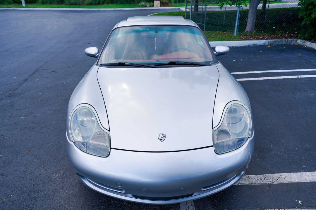 1999 Porsche 996 Carrera - Image 26 of 31