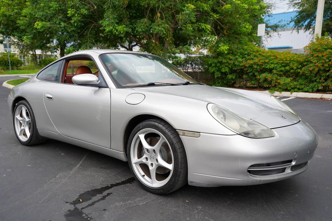 1999 Porsche 996 Carrera - Image 9 of 31
