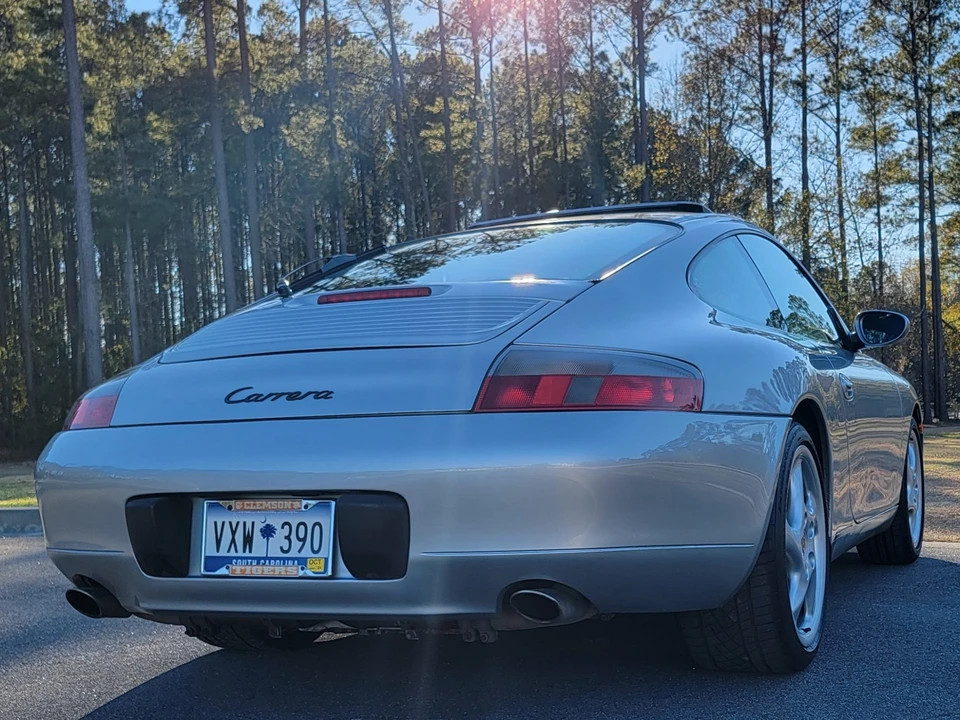 1999 Porsche 996 Carrera - Image 15 of 31