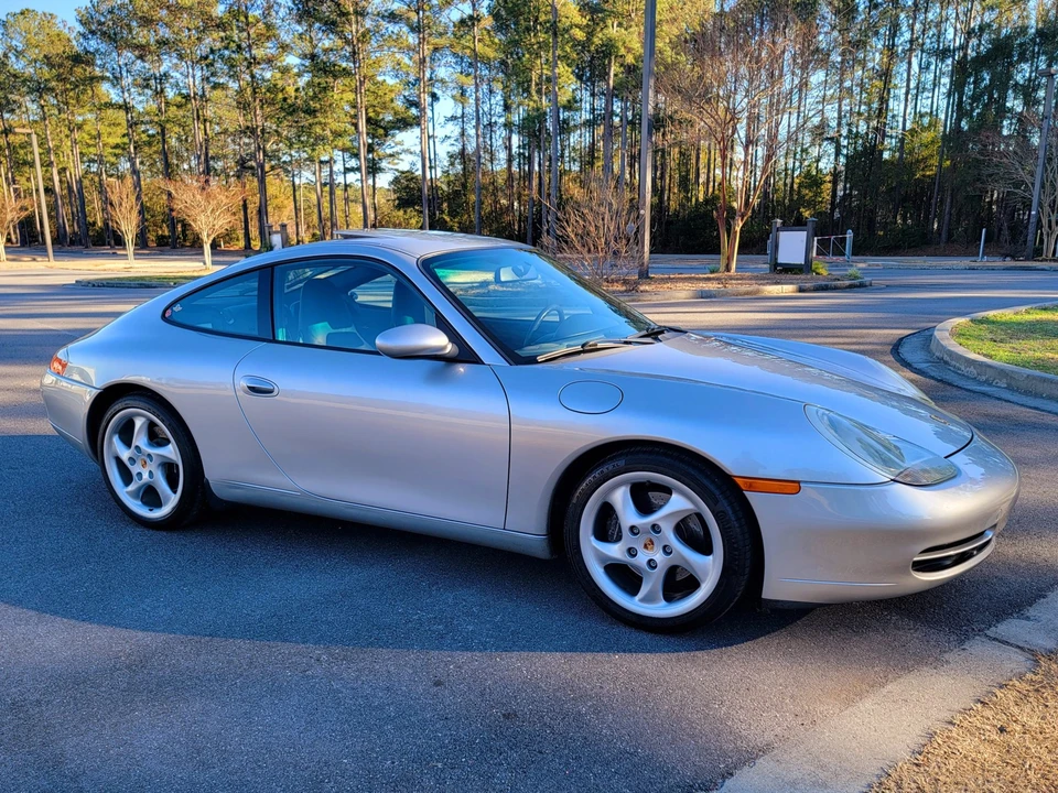 1999 Porsche 996 Carrera - Image 9 of 31