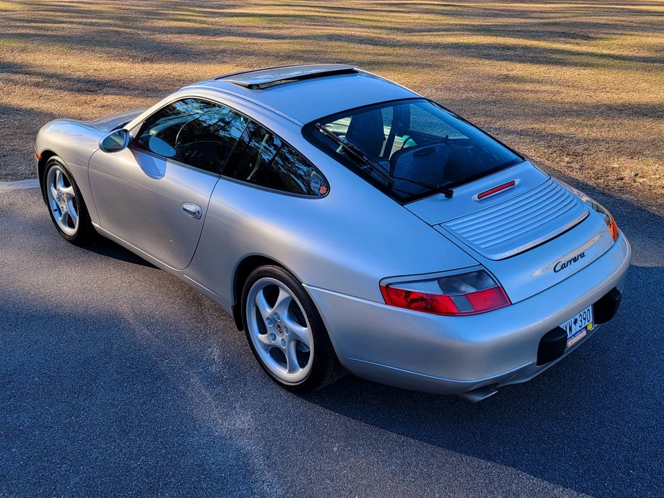 1999 Porsche 996 Carrera - Image 21 of 31