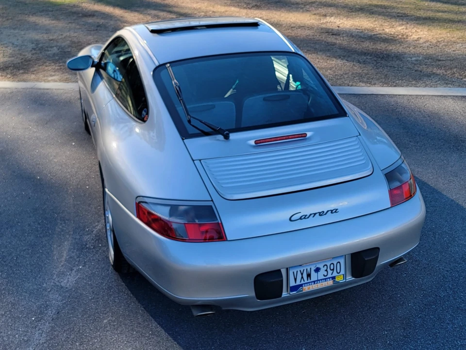 1999 Porsche 996 Carrera - Image 19 of 31