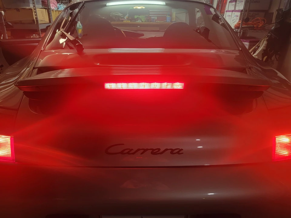1999 Porsche 996 Carrera - Image 30 of 31