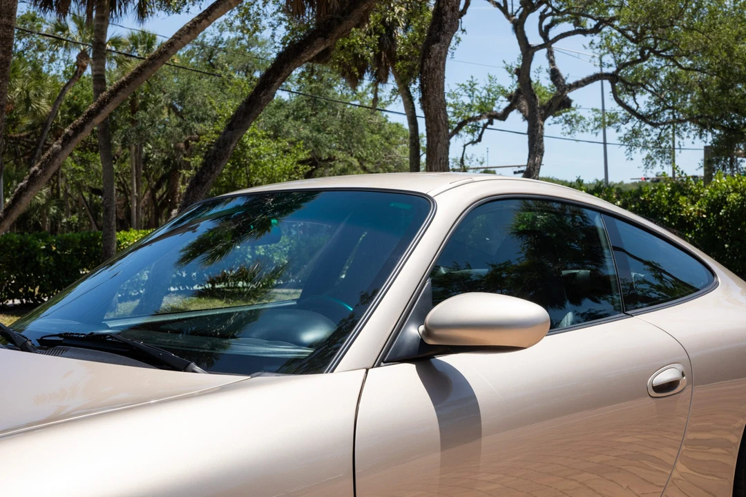 1999 Porsche 996 Carrera - Image 11 of 31
