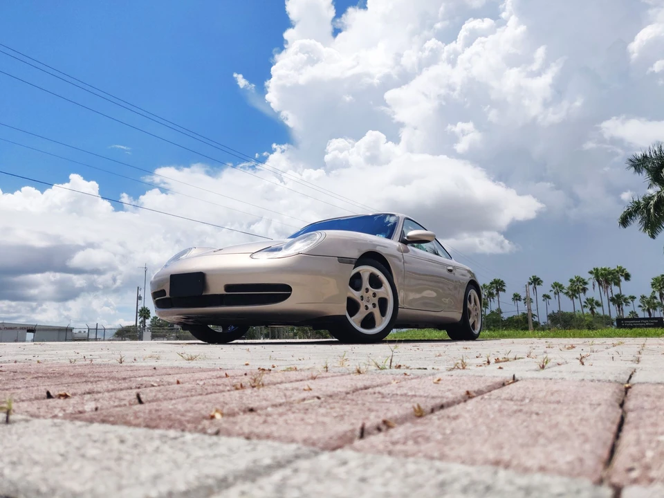 1999 Porsche 996 Carrera - Image 25 of 31