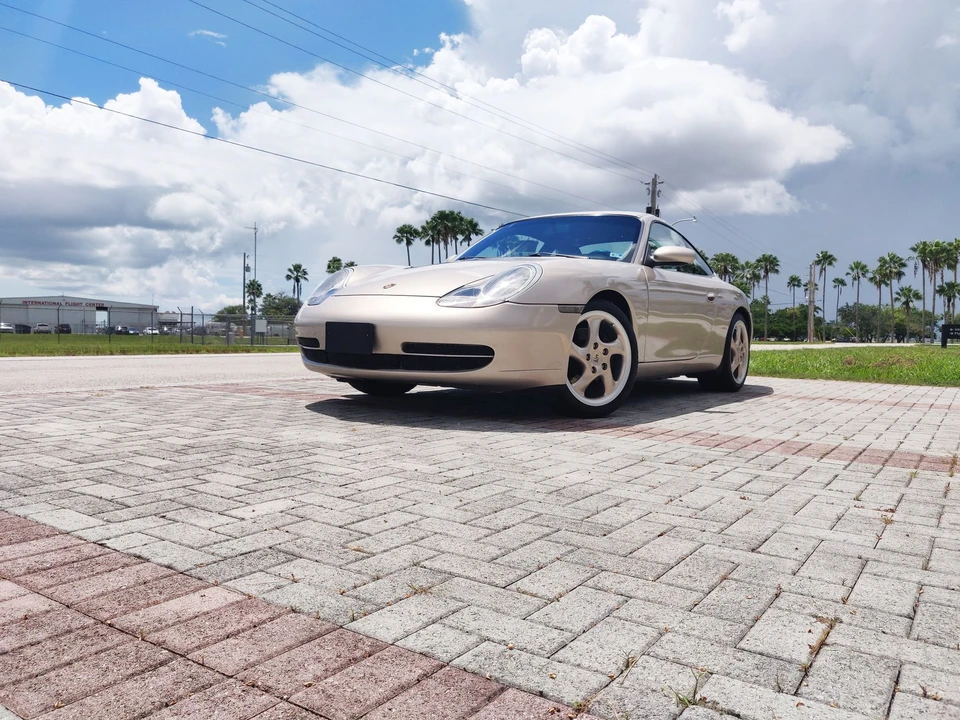 1999 Porsche 996 Carrera - Image 23 of 31