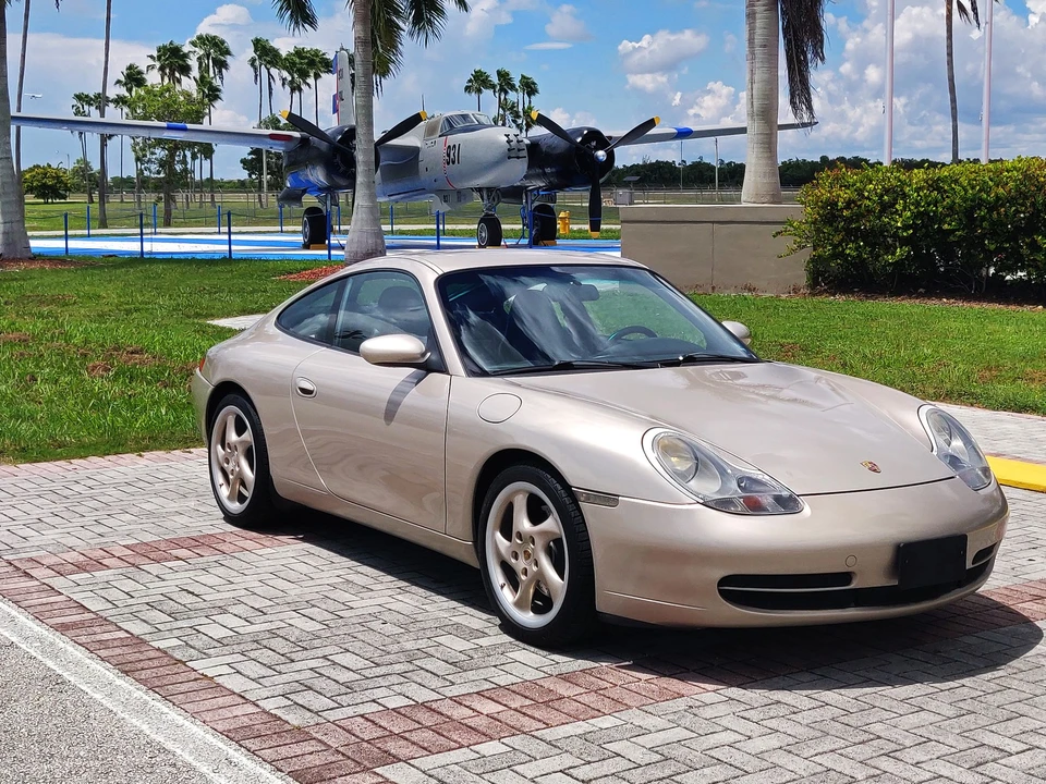 1999 Porsche 996 Carrera - Image 13 of 31
