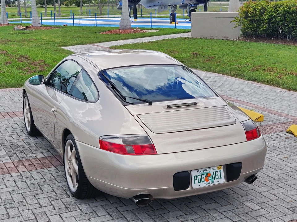 1999 Porsche 996 Carrera - Image 6 of 31