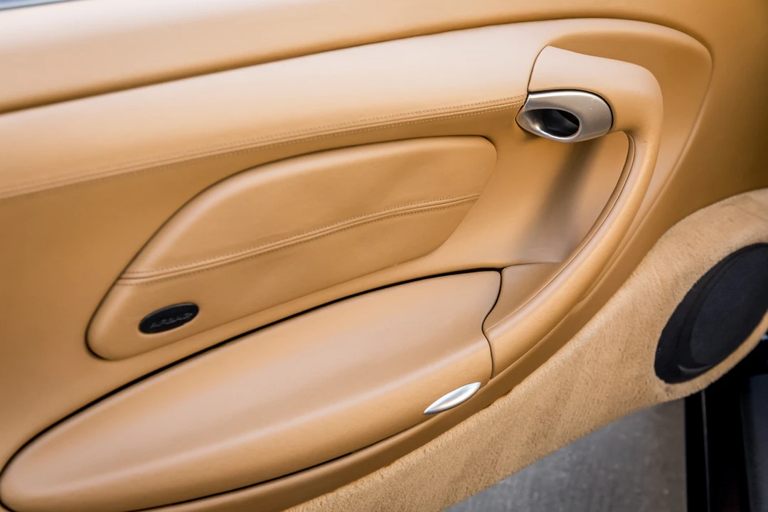 1999 Porsche 996 Carrera - Image 26 of 31