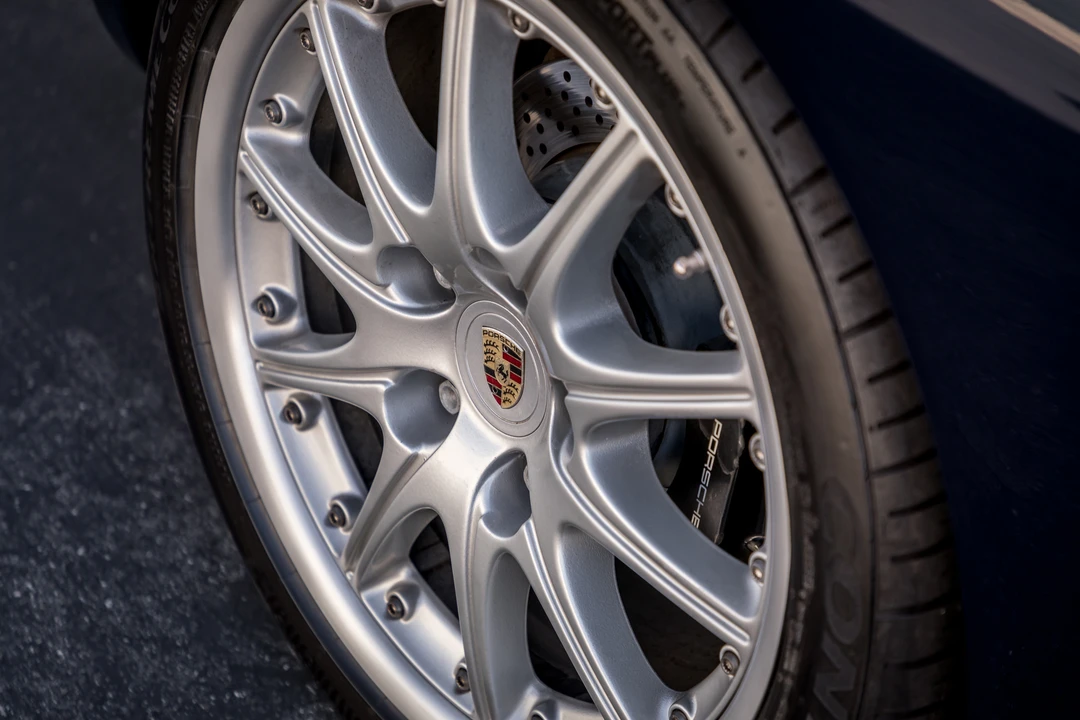 1999 Porsche 996 Carrera - Image 25 of 31