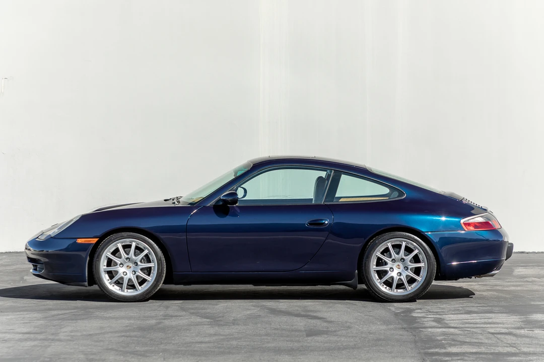 1999 Porsche 996 Carrera - Image 15 of 31